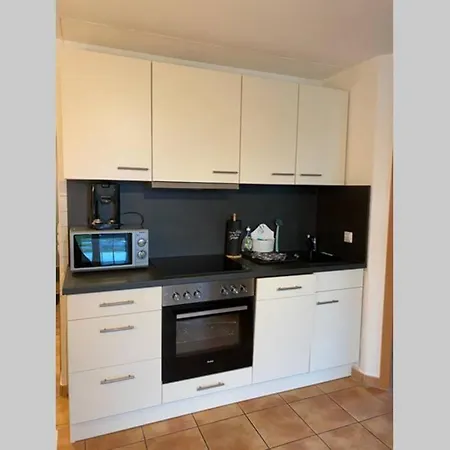 Seeblume - Mit Pool Und Seeblick *